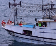 中国海警位钓鱼岛海域紧急救援中国台湾籍渔船