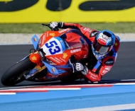 WSBK捷克站正赛首回合，张雪机车车手斩获赛季第四冠