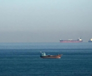 伊朗：驱逐美以大使，即可通过霍尔木兹海峡